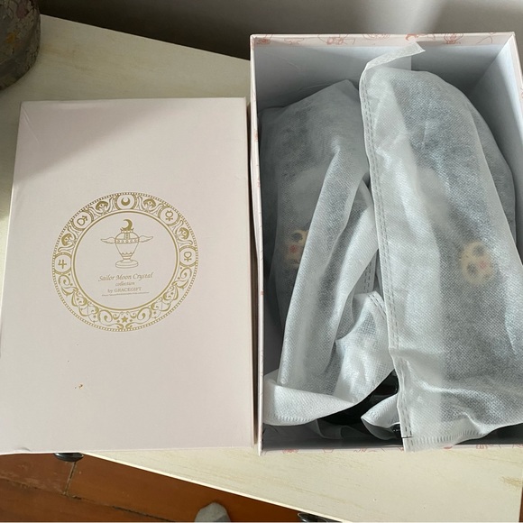 🌙 Sailor Moon x Grace Gift Cosmic Heart platform Mary Jane shoes (size 9) - Picture 5 of 15